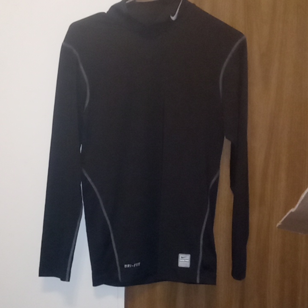 Nike Dri-fit Athletic long sleeve shirt
